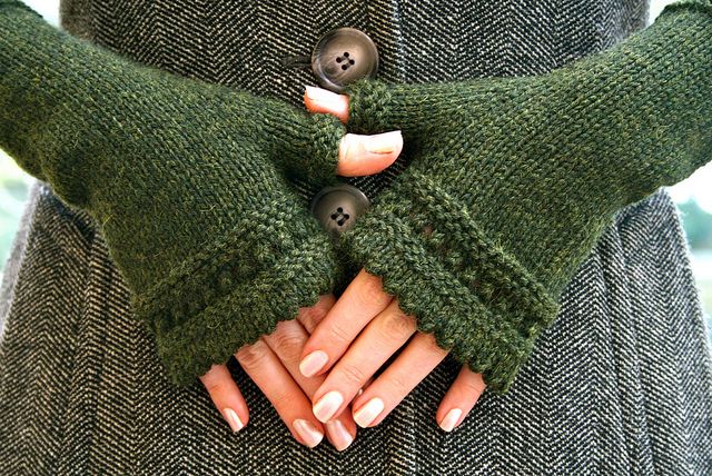 Susie's Reading Mitts Susie's Reading Mitts