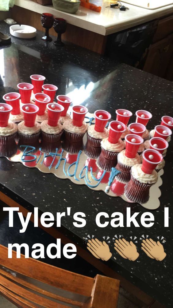 Best 21st Birthday Ideas | 33 Insanely Fun 21st Birthday Ideas For A Night That Will Never Be Forgotten - By Sophia Lee Boyfriends 21st Birthday, 22nd Birthday, Birthday Party 21, Birthday Surprise, Birthday Gift Ideas, Birthday Presents, Cake Birthday, Birthday Table, 18th Birthday Present Ideas