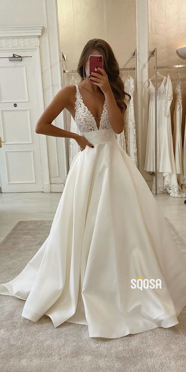 A-Line V-neck Lace Appliques Satin Wedding Dress Bridal Gowns QW0947