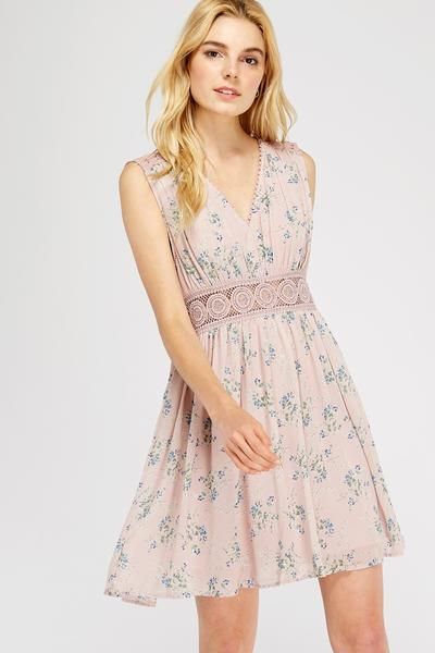 English Tea Floral Dress In Blush English Tea Floral Dress In Blush