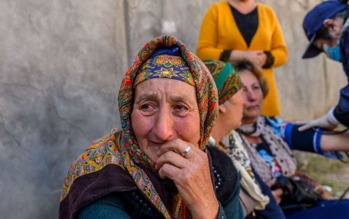 El embajador azerí en Buenos Aires desarrolla la posición de su gobierno sobre el conflicto con Armenia en torno al enclave de Nagorno Karabaj. Niega la presencia de mercenarios en su ejército y dice que reaccionaron al ser atacados. Minsk, Armenia