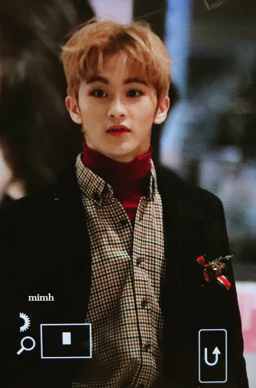 Pin By Khem Tong On Mark Nct Nct 127 Profile Picture