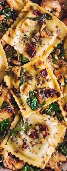 Ravioli with Spinach, Artichokes, Capers, Sun-Dried Tomatoes. Vegetables are sauté️️ed in garlic and olive oil. #Italian #Mediterranean #pasta Think Food, Food For Thought, Dried Tomatoes, Sun Dried Tomato, Dried Fruit, Vegetarian Recipes, Cooking Recipes, Healthy Recipes, Mexican Recipes