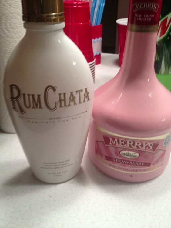 Rum Chata with Strawberry Irish Cream. | Liquor drinks, Rumchata drinks