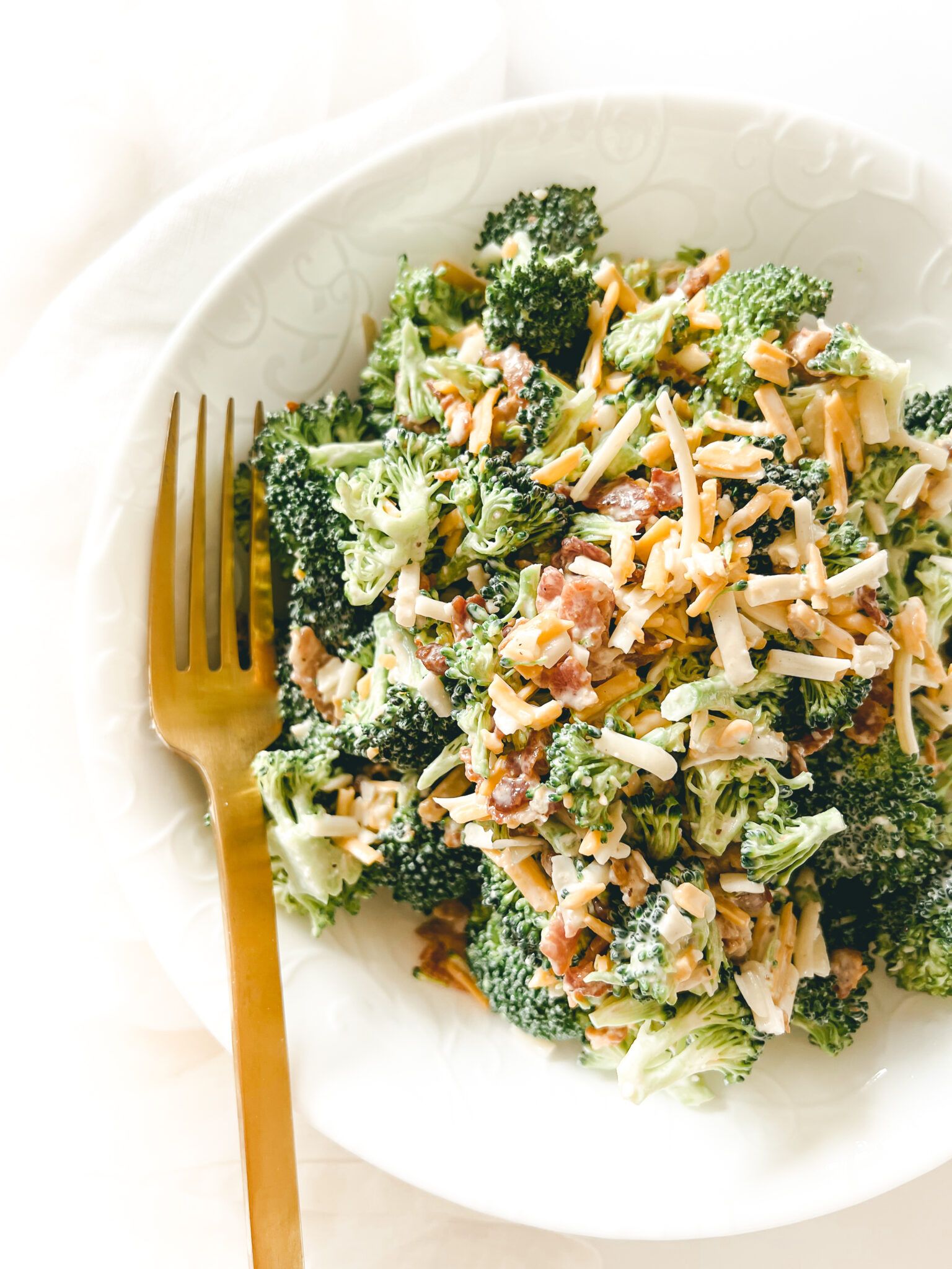 This easy Keto Broccoli Salad is a classic side dish for summer! Full of flavour and naturally gluten-free, low carb, healthy and satisfying. Dinner | Lunch | Keto Recipe | Low Carb Recipe | Summer Salad | Broccoli Salad | Quick and Easy | BBQ Side Dish | Weeknight Dinner | Broccoli and Cheddar | Broccoli and Bacon | Loaded Broccoli | Raw Vegetable Salad | Easy Bbq Side Dishes, Summer Side Dishes, Salad Recipes Gluten Free, Keto Recipes, Raw Vegetable Salad, Veggie Skewers, Broccoli Salad Recipe, Vegan Parmesan, Large Salad Bowl