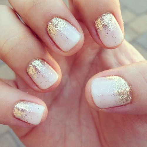 Cute Idea Will Have To Go Back To My Old Nail Place Nail Designs Glitter Gold Glitter Nails Gold Nail Designs