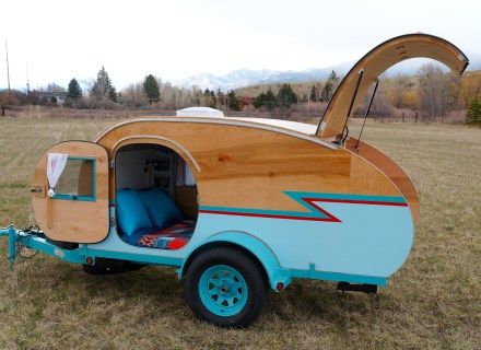Diy Teardrop Trailer By Homespun Harros Teardrop Trailer Diy