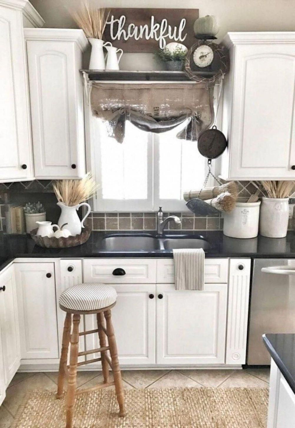 17 Stunning Kitchen Decoration Ideas With Rustic Farmhouse Style 17 Stunning Kitchen Decoration Ideas With Rustic Farmhouse Style