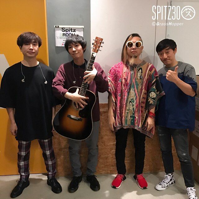 SpitzさんはInstagramを利用しています:「ロックロックこんにちは!Ver.21 〜EXPO2017〜 1日目が終了! 出演者のみなさん、スタッフのみなさん、そしてオーディエンスのみなさん、ありがとうございました😊 おやすみなさい💤 #岡崎体育 #okamotos #オカモトズ #straightener…」 Band Group, Rock Bands, Hipster, Instagram, Yahoo, Design, Style, Fashion, Swag