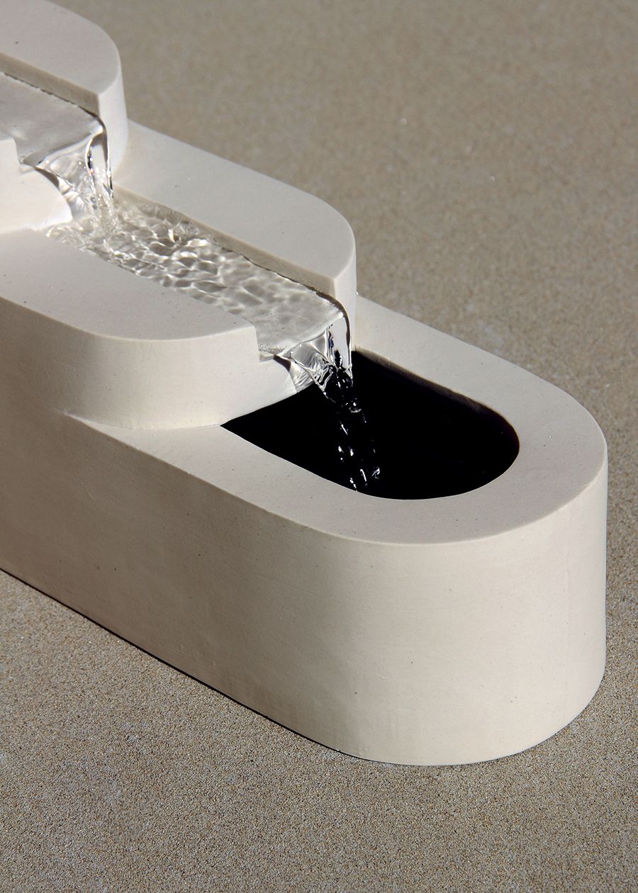 ASMR Has Finally Reached the Design World With These Chic Indoor Fountains - Sight Unseen Slab Pottery, Ceramic Pottery, Dallas Restaurants, Small Water Features, Indoor Fountains, Concrete Crafts, Building Art, Water Dispenser, Silver Lake