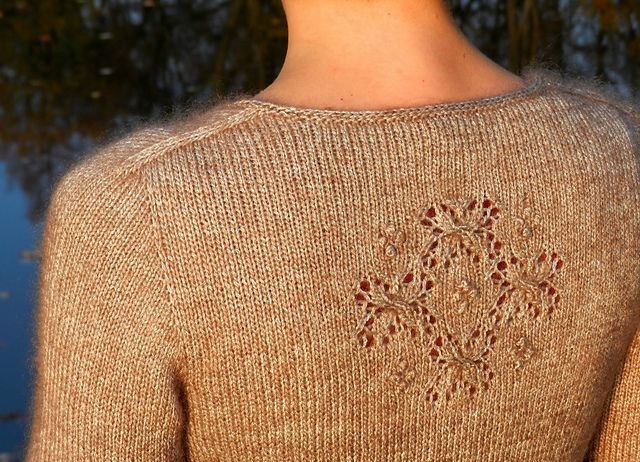 Ravelry: Secrecy pattern by Hanna Maciejewska Lace Knitting, Knitting Stitches, Crochet Hooks, Knit Crochet, Ravelry, Malabrigo Yarn, Lace Weight Yarn, How To Purl Knit, Stockinette