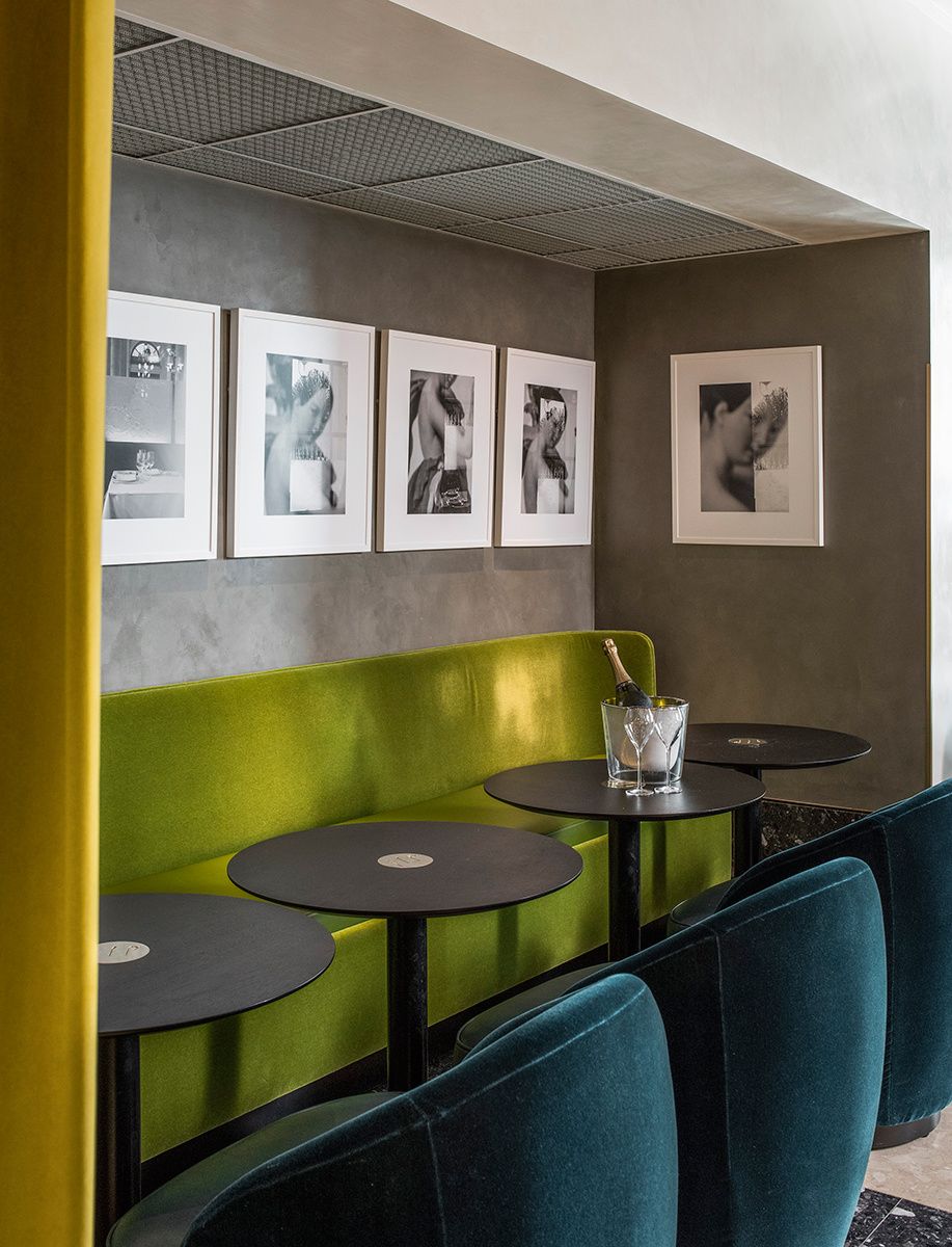 Restaurante I Love Paris Restaurants Bars Restaurant A Medida Ad España Derek Hudson Restaurante I Love Paris Los Sillones Las Butacas Y Mesas Han Sido Diseñados Por La Propia India Especialmente