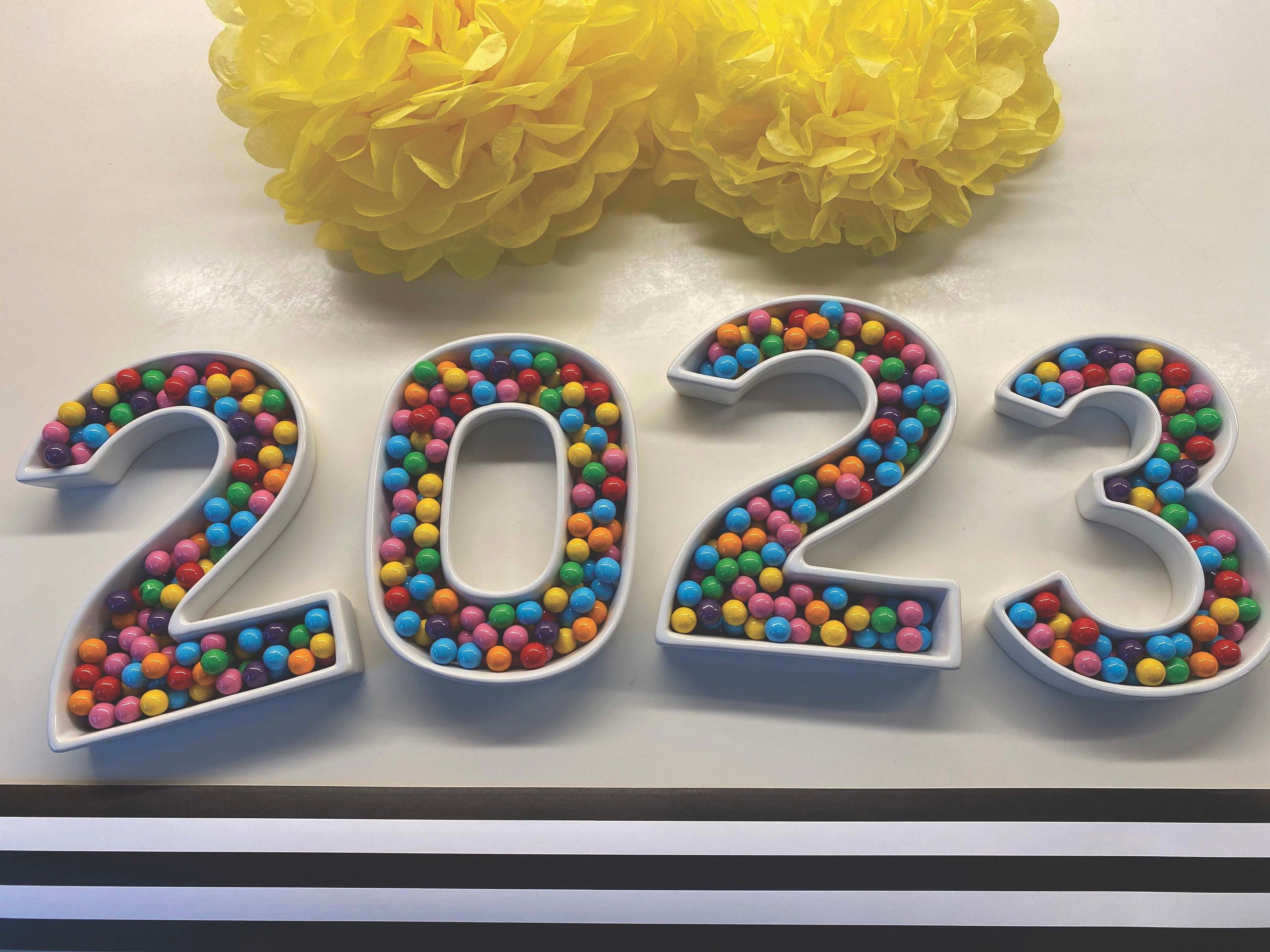 Mr And Mrs Balloons, Large Balloons, Candy Table, Small Letters, Favorite Candy, Getting Engaged, Anniversary Parties, Candy Dishes, Sweet 16
