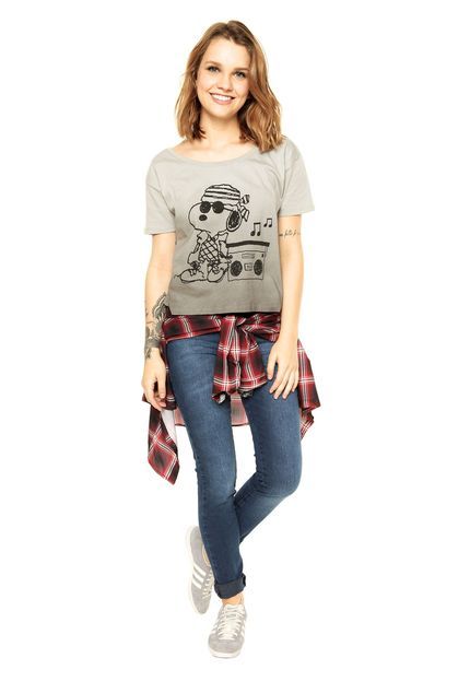 Blusa DAFITI FASH! Cropped Snoopy Multicolorida - Marca DAFITI FASH! T Shirts For Women, Women's Top, Tops, Fashion, Snoopy Characters, Women's T Shirts, Templates, Sleeves, Blouse