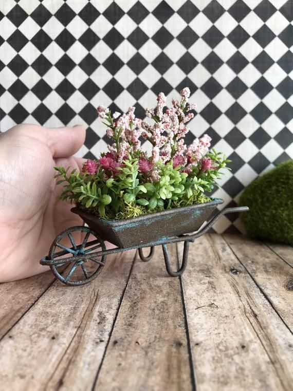 Miniature dollhouse planter dollhouse garden flowers | Etsy