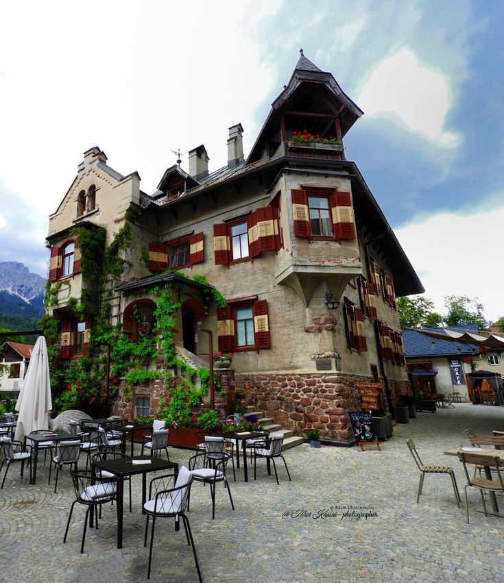 San Candido/ Innichen, Pusteria Valley, Trentino- Alto Adige,Italy, Nikon Coolpix B700, 4.3mm, 1/60s, ISO100, f/3.3, +0.7ev, HDR photography, panorama segment 2, retouch Nikon NX-D, 2020. 07.14.17:59 #SanCandido #Innichen Hdr Photography, Nikon Coolpix, Retouching, Canal, Italy, Structures, 3, Italia