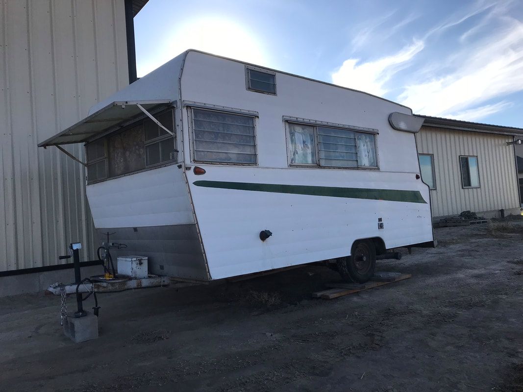 53 Stunning Glamper Camper Trailer Remodel Travel And 53 Stunning Glamper Camper Trailer Remodel Be Certain To Take A Look At The Blue Book Value Of Any Exact Modest Pop Up And Therefore You Do Not