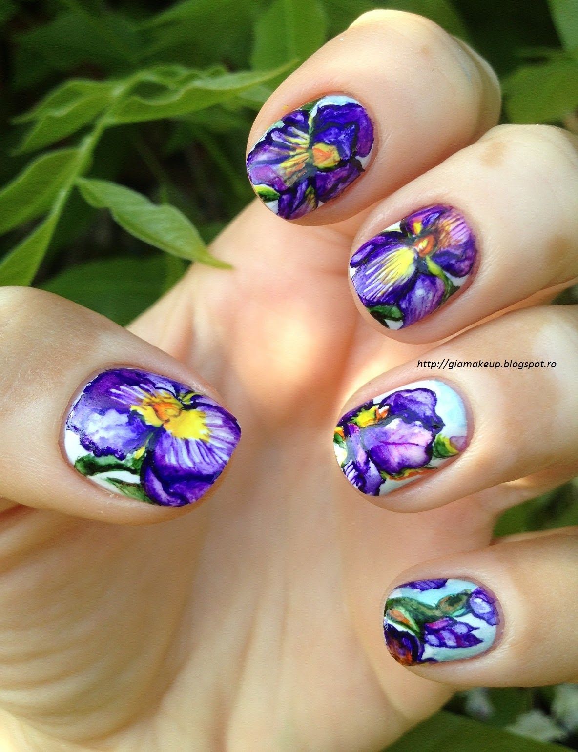 Hand Painted Nail Art With Aquarelle Nails Crystalclawz