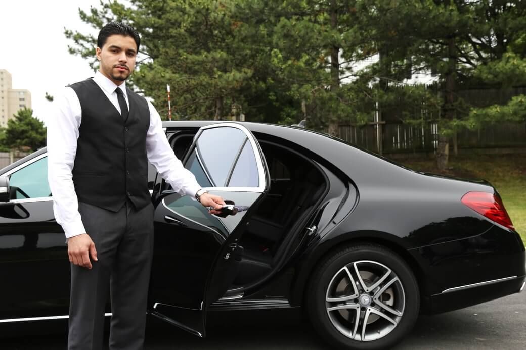 What are the Advantages of a Private Car Hire Service in Boston? Hire What are the Advantages of a Private Car Hire Service in Boston? Hire