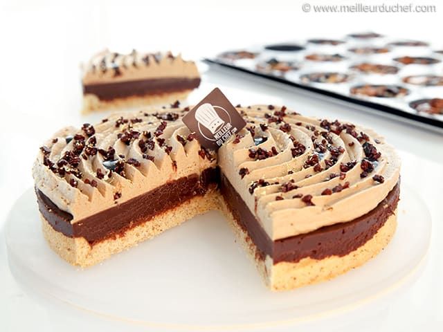 Tarte au chocolat, praliné noisettes Just Desserts, Cake Desserts, Cake Recipes, Chefs, Sweet Muffin, Sweet Pie, Chocolate Pies, Food Humor, Veggies