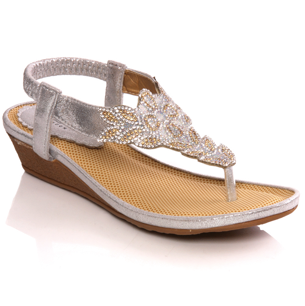 Womens Flat Embellished Thong Sandals are elegant sandals with ... Womens Flat Embellished Thong Sandals are elegant sandals with stylish outlooks and the embellishments make it