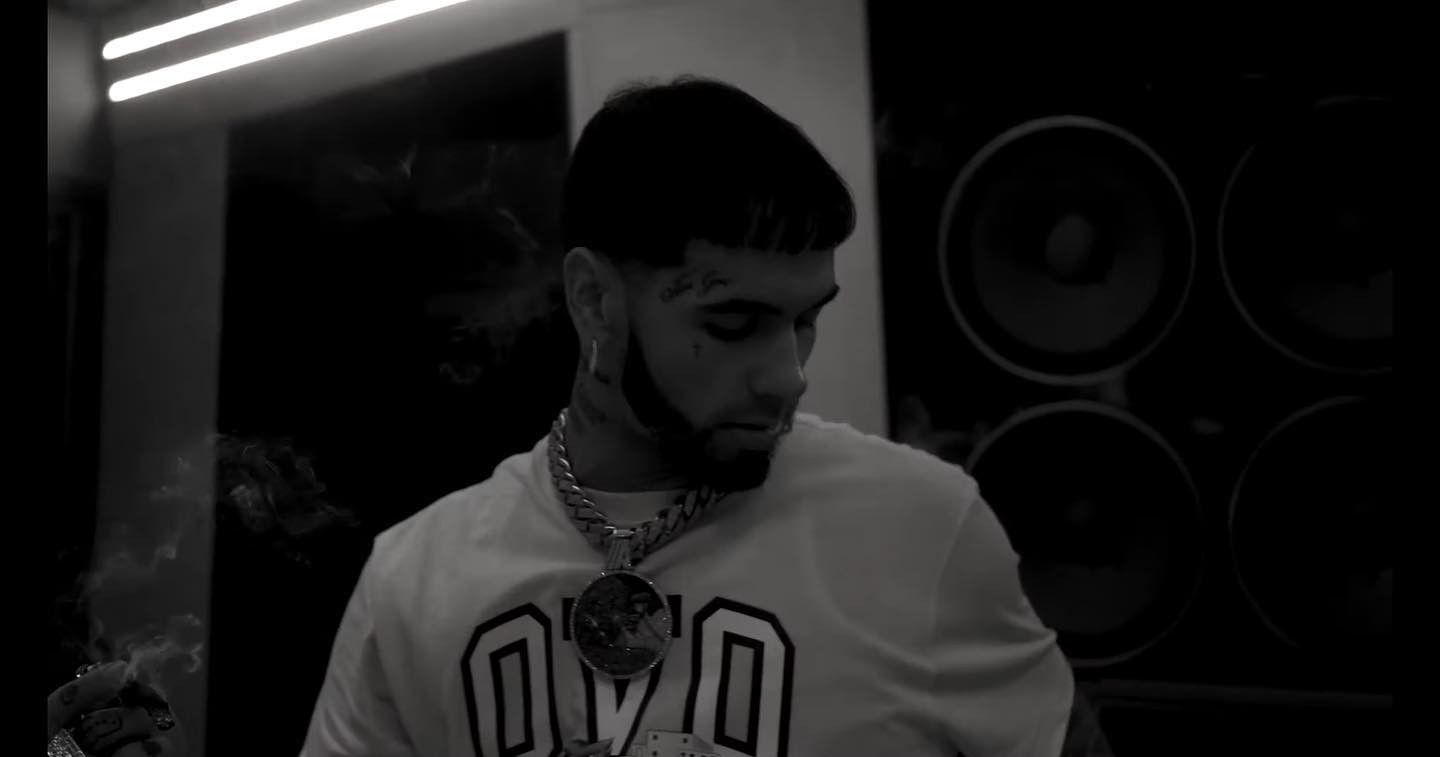 Anuel AA | Travis scott wallpapers, Rappers, Wallpaper