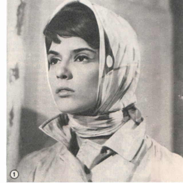 Irina Petrescu 1965... Scarves are always chic. | Headpiece, Male sketch, My style