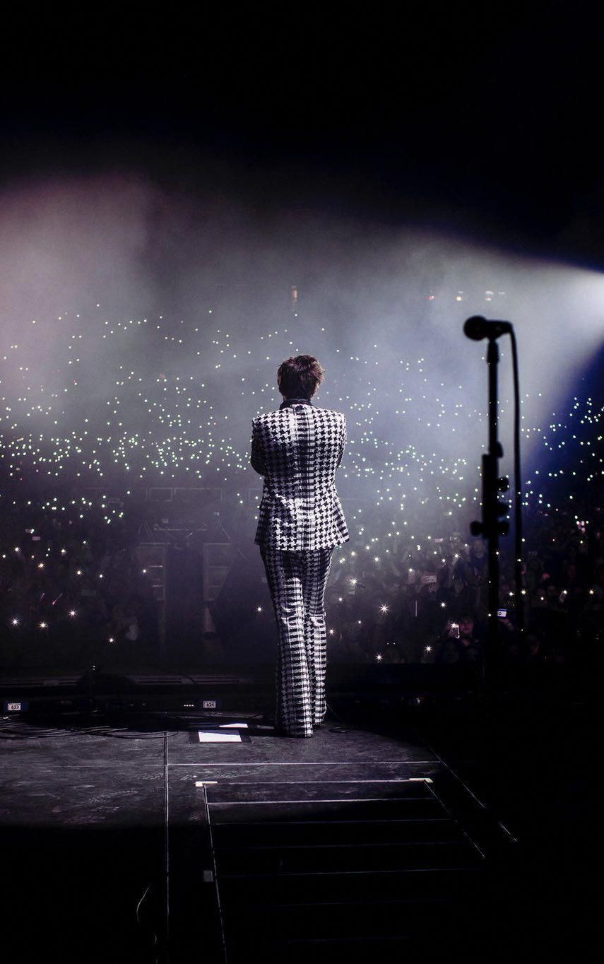 Harry Styles Live Wallpaper Videos harrystylesliveontour Hashtag • Instagram Posts, Videos