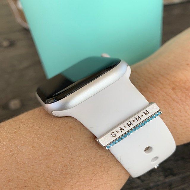 fitbit versa charge 2