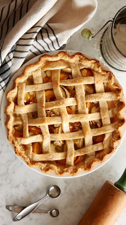 Lattice Peach-Apple Pie Lattice Peach-Apple Pie