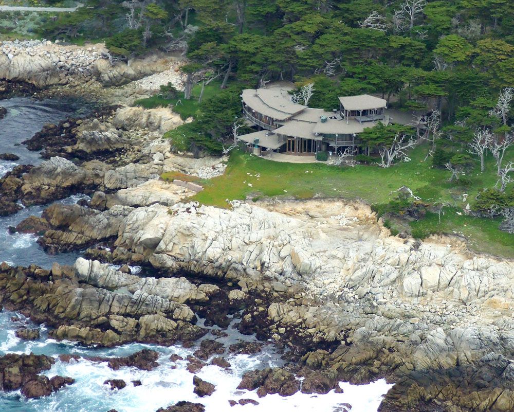Clint Eastwood S Old House Built In The 70 Complete With A Clint Eastwood S Old House Built In The 70 Complete With A Boulder Living Room Because It Couldn T Be Moved