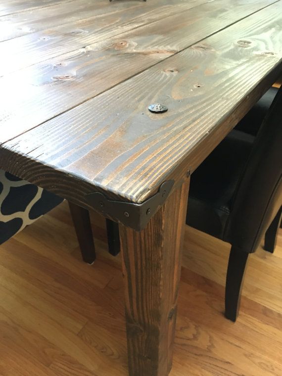 Farmhouse Dining Table With Decorative Bolt And Brackets Farmhouse Dining Table With Decorative Bolt And Brackets