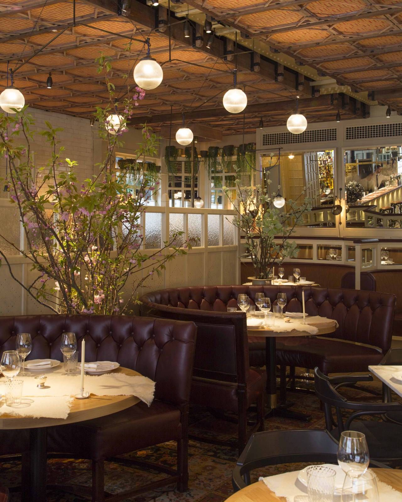 5 Star Restaurants In London Restaurant Chiltern Firehouse Chiltern Firehouse