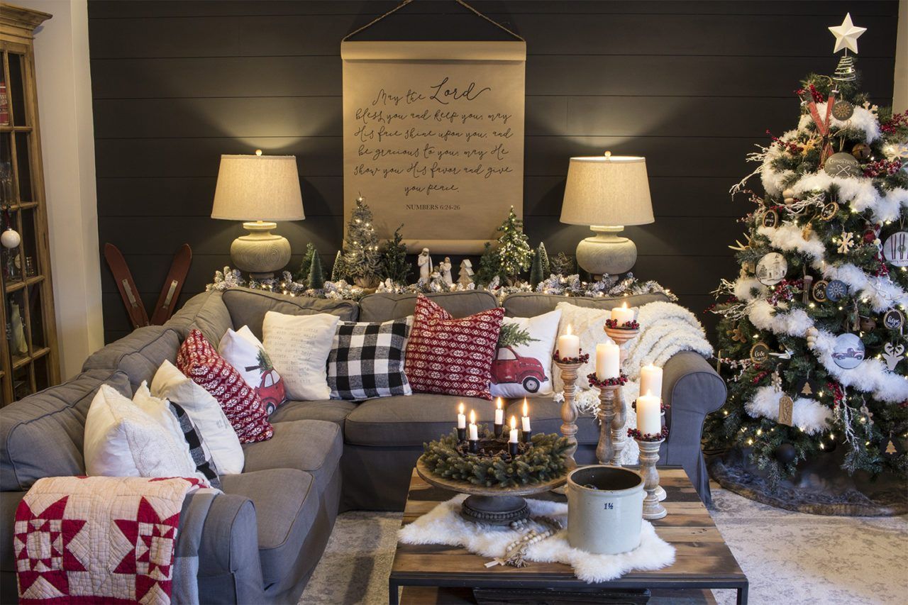 modern farmhouse christmas living room