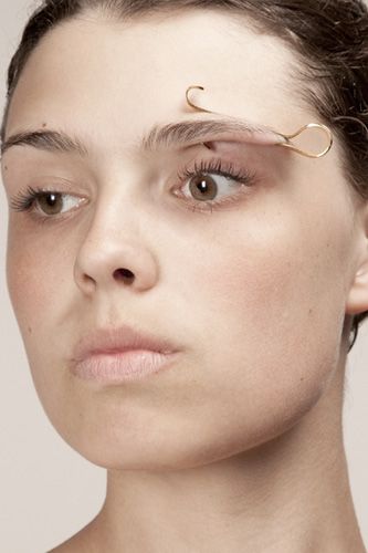 Imme van der Haak Face Jewellery, Jewellry, Body Jewelry, Jewelry Art, Jewelry Accessories, Fashion Jewelry, Jewelry Design, Designer Jewellery, Jewelry