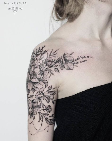 Half Sleeve Floral Tattoo by Anna Botyk Neue Tattoos, Body Art Tattoos, Girl Tattoos, Tattoos For Guys, Tatoos, Quote Tattoos, Couple Tattoos, Simple Shoulder Tattoo, Shoulder Tattoos For Women