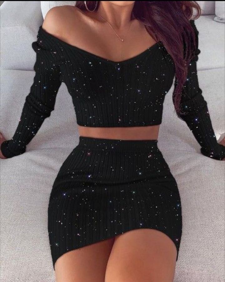 Anne Shirley;é uma atriz muito famosa e uma digital influencer mais s… #romance # Romance # amreading # books # wattpad Glamouröse Outfits, Teen Fashion Outfits, Cute Casual Outfits, Pretty Outfits, Stylish Outfits, Fashion Dresses, Night Outfits, Summer Outfits, Trendy Party Outfits