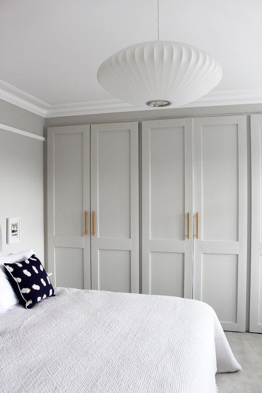 Low-Key, We Can't Get Enough of These 7 Gorg Closet Door Ideas for Bedrooms