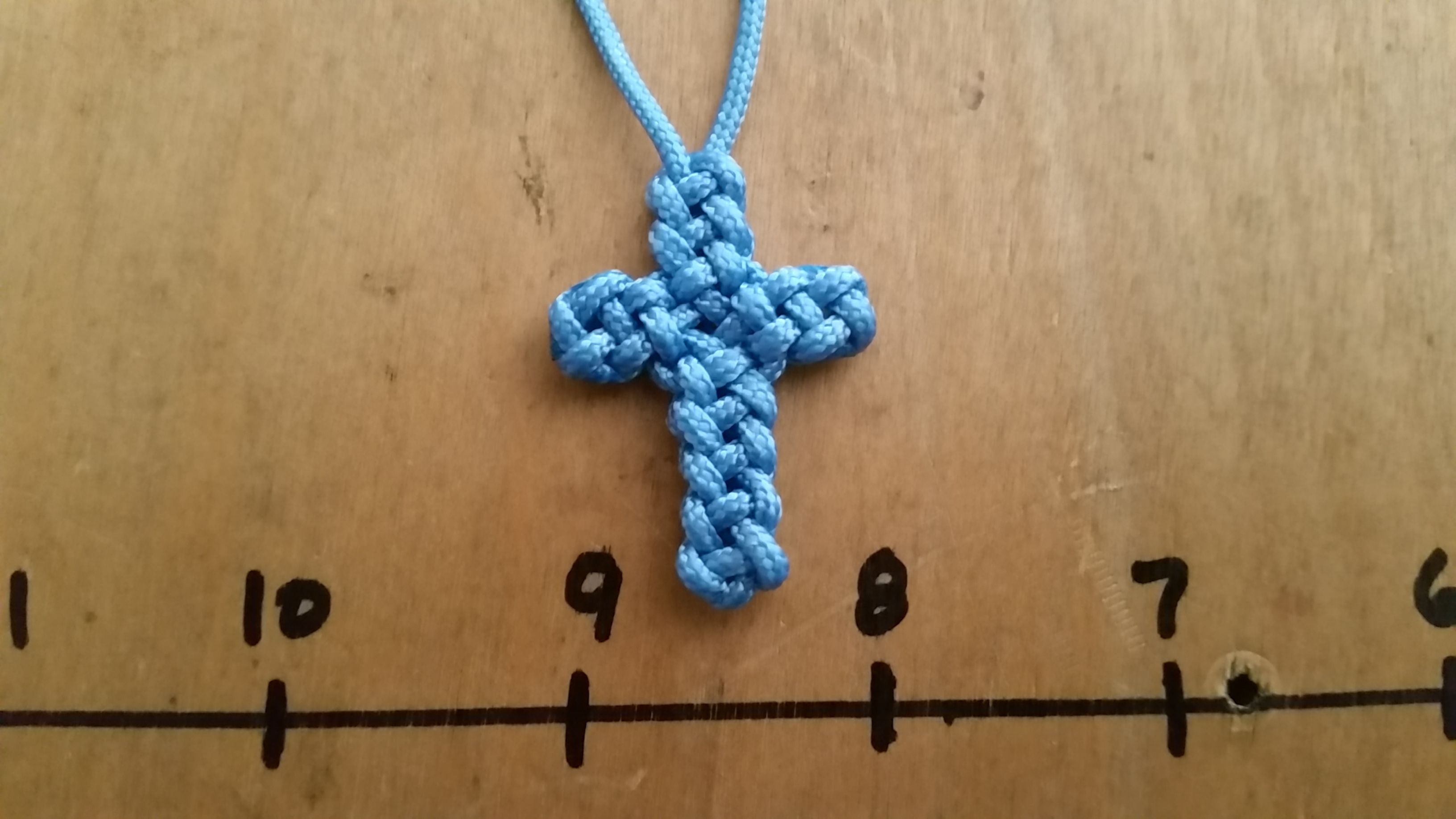 95 paracord cross tied