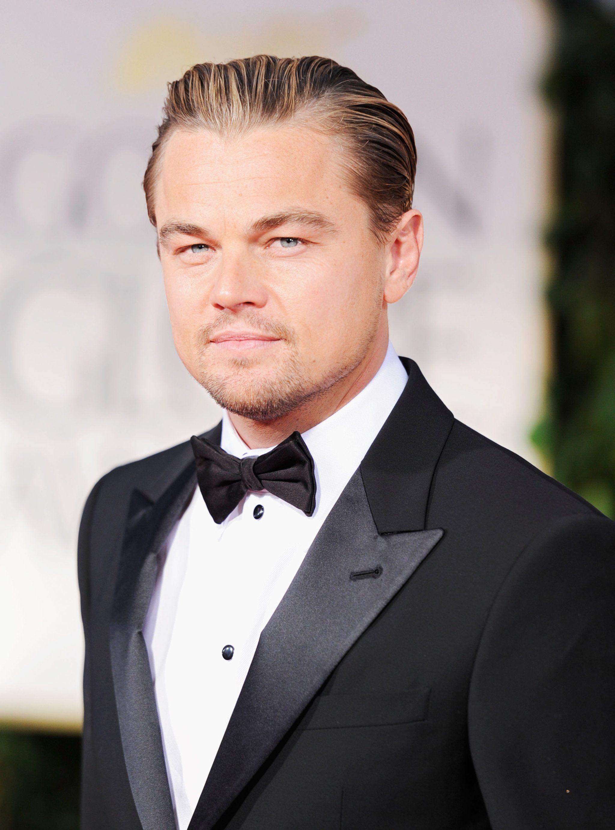 POPSUGAR UK | Leonardo dicaprio beard, Leonardo dicaprio, Mens hairstyles