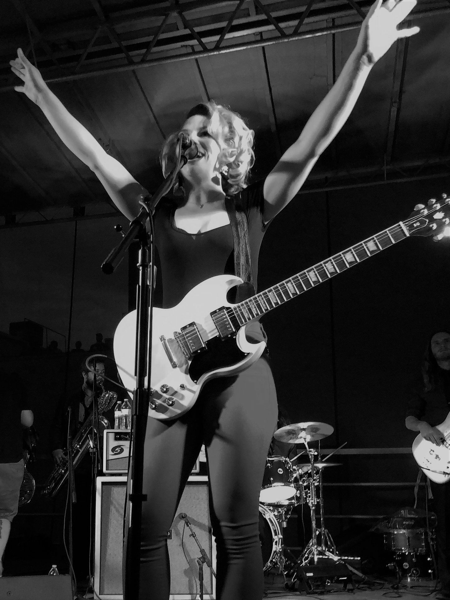 Rock And Roll Girl Rock Girl Bass Guitar Girl Female Guitarist rock-and-roll-girl-rock-girl-bass-guitar-girl-female-guitarist