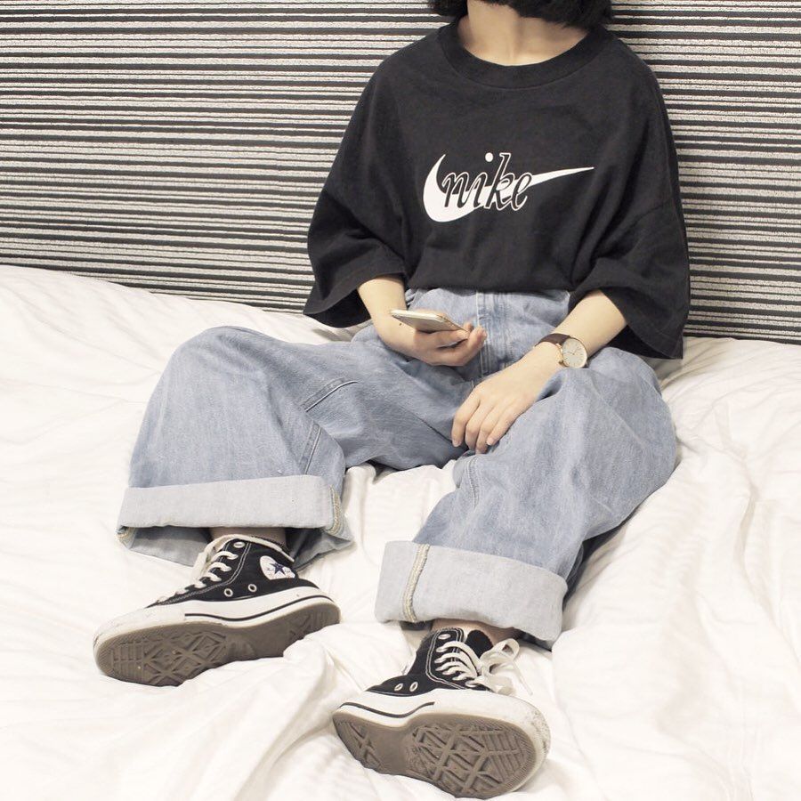 Nike Tシャツ デニムパンツ Converse スニーカー Fashion Inspo Outfits Fashion Outfits Nike Tシャツ デニムパンツ Converse スニーカー Fashion Inspo Outfits Fashion Outfits