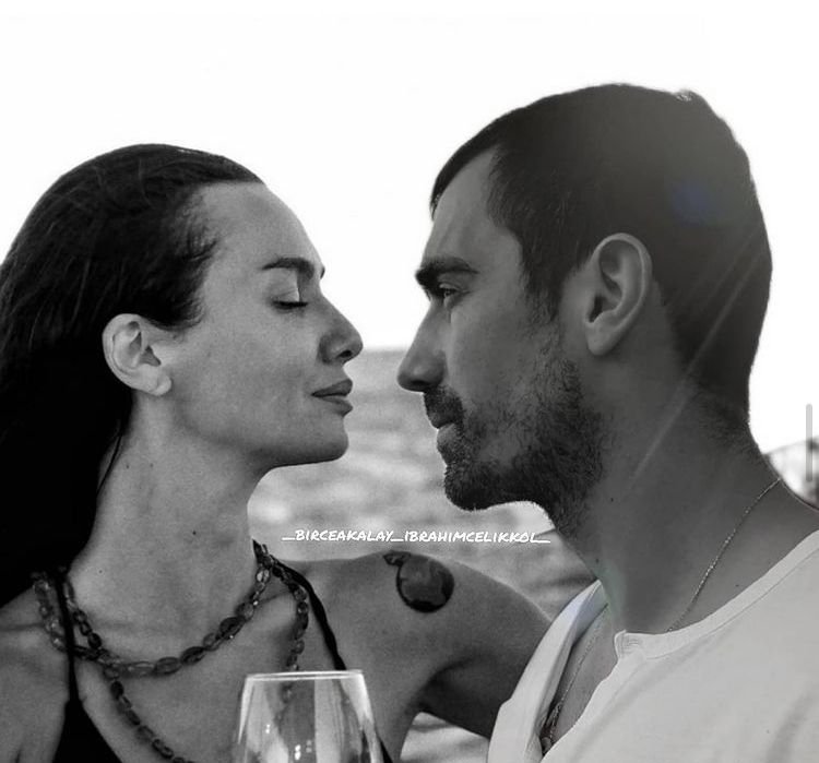 #ibrahimçelikkol41 #ibrahimcelikkol41 #ibrahimçelikkol #ibrahim #turkish #dizi #diziler #diziizle #truelove #perfect #drama #dramatic #fierce #fiery #fit #perfect #dimples #turkishactors #truelove #eyes #eyebrows #jawline #drama #dramatic #beautifulman #lips #mood #attitude #moustache #beard #model #modelling #menshair #iloveyou #mood #mehdi #dek #doğduğunevkaderindir #zeymeh #demetozdemir #1demetozdemir #soon #excited #mylovely #fragman #trailer #promotion #episode #rosary #boss #bossman #asfer Jaw Line, Work Motivational Quotes, Black And White Love, Aesthetic Iphone Wallpaper, On Set, Fendi, Promotion, Social Media, Cover