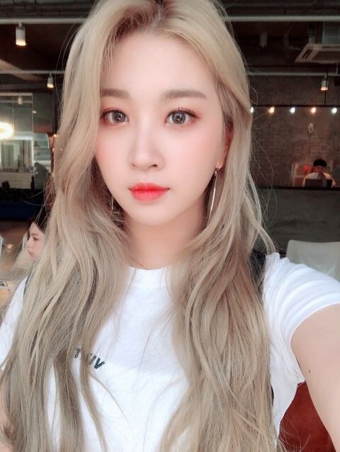 3ye haeun star hair blonde hair color beauty 3ye haeun star hair blonde hair color beauty