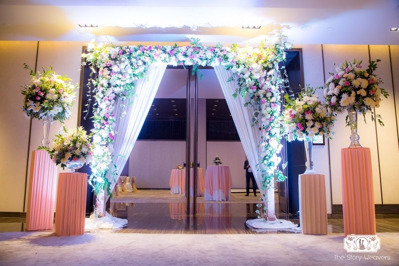Pastel Fl Entrance Decor Candid And Wedding Best Site To Plan A Modern Indian Wedding Wedmegood Covers Real Weddings Genuine Reviews