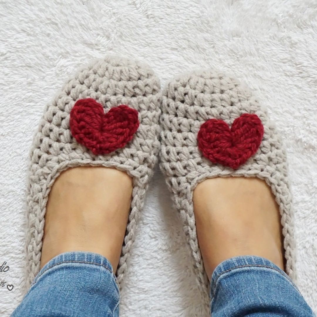 10+ Crochet Moccasin Slipper Free Patterns- 2021 - hotcrochet .com ...