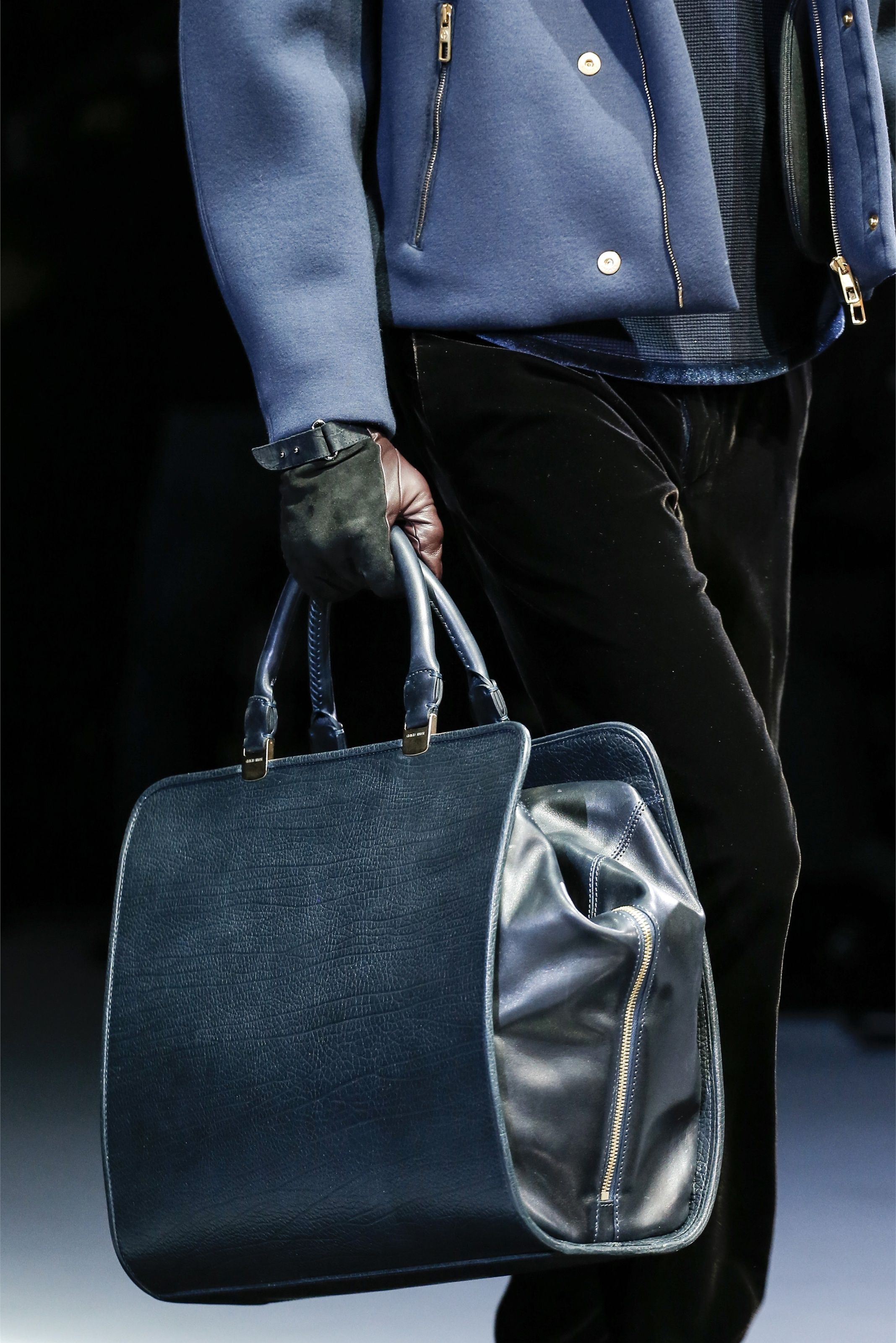 Giorgio Armani Men Fashion Fall Winter 2013 14 Canta Cuzdan Bavullar