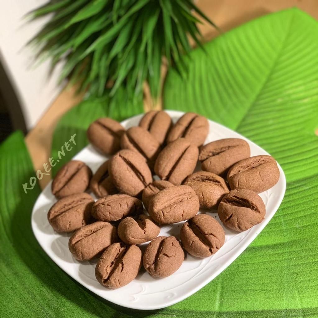 Pin On Dolci In Arabo أطباق حلويات وفاكهة