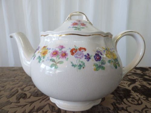 Old Leeds Spray Bread Butter Plates Royal Doulton D3548r Set Of 3 Royal Doulton Handmade Bowl Antique Vase