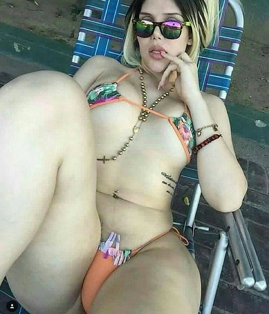 Phat Pumpum Pose Yahsuhnice Phatpumpum Phatpussy Phat Phatty